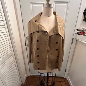 Elegant Tan Double-Breasted Trench Coat